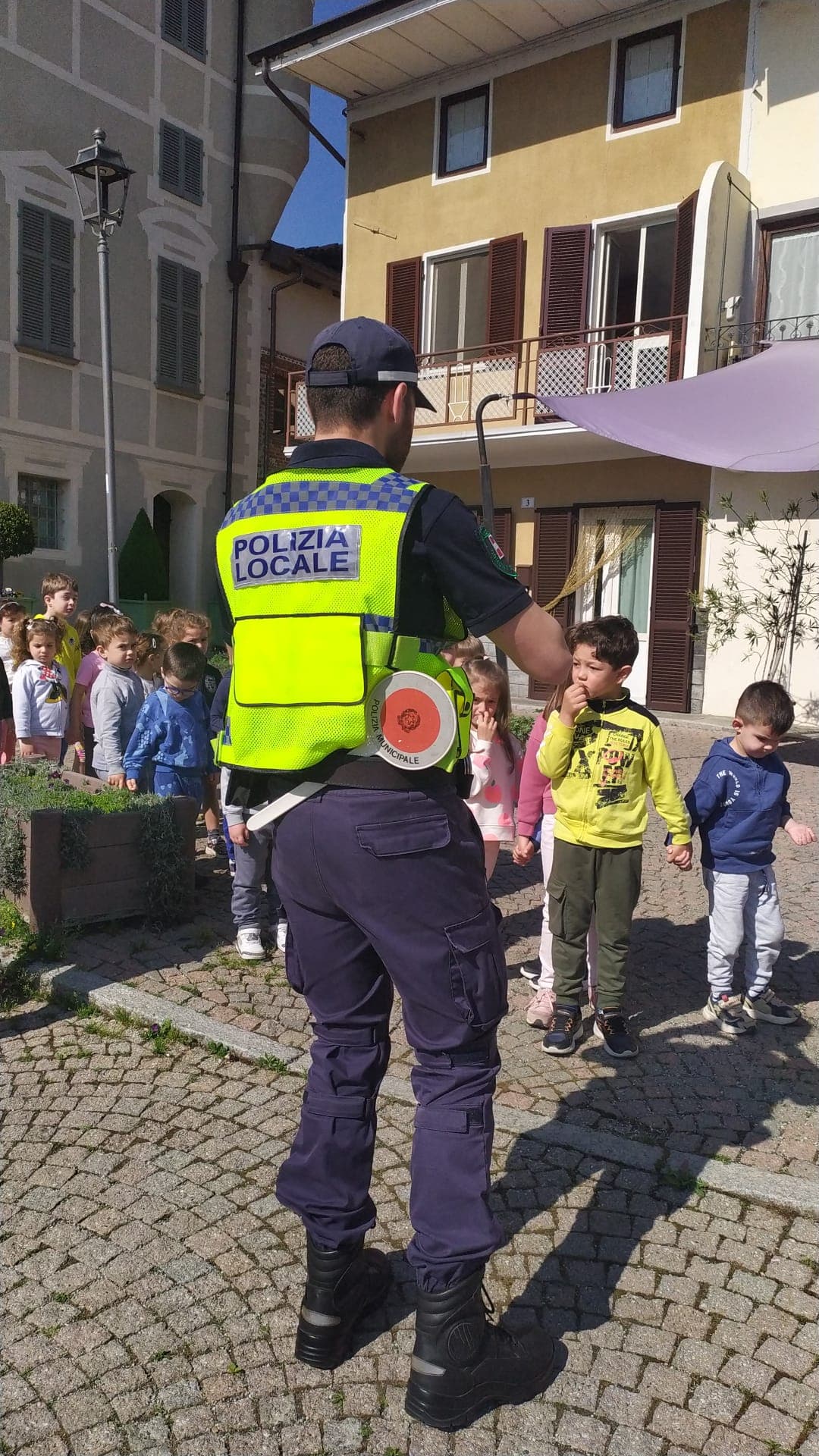 Educazione civica: incontro con la Polizia Locale
